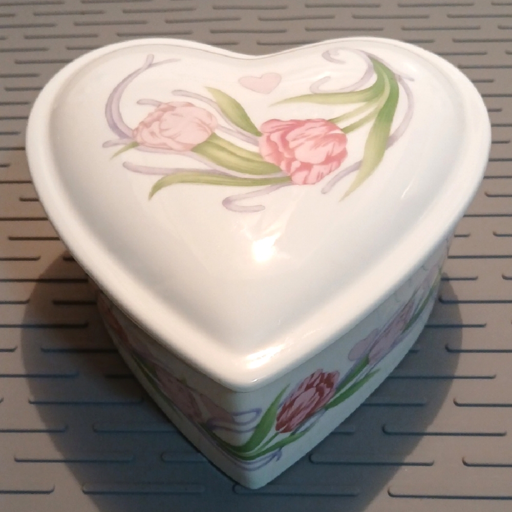 Heart Shaped Floral Trinket Box Pink Purple Green White Background 6" X 6.75" X